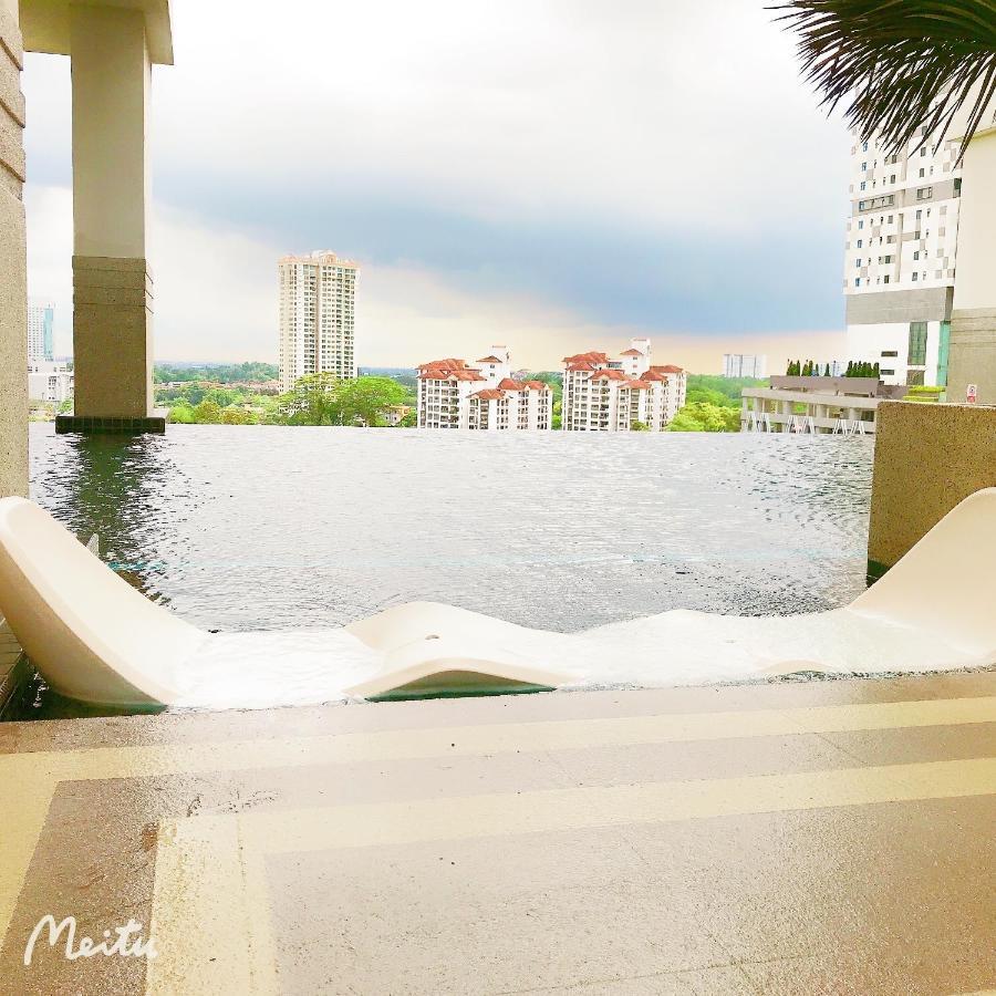 Appartement Twin Galaxy By Greatday à Johor Bahru Extérieur photo